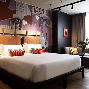 Mercure Cinecitta فندق