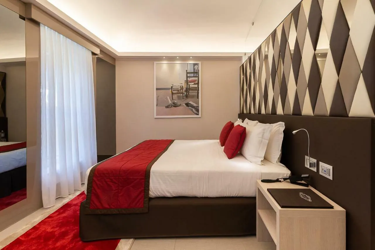 *****  Harry'S Bar Trevi Hotel & Restaurant Roma İtalya