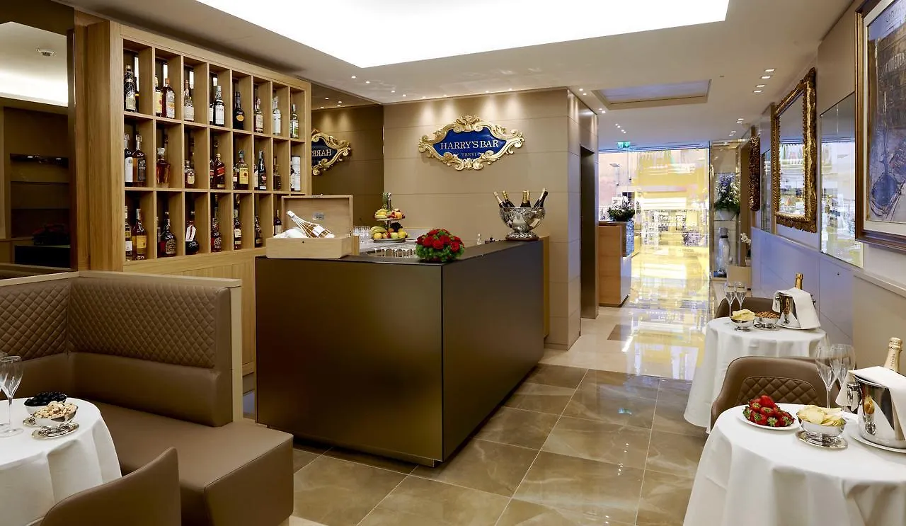 Harry'S Bar Trevi Hotel & Restaurant Рим